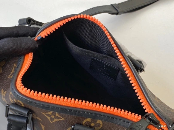 LEEPALL LOUIS VUITTON NANO 0709